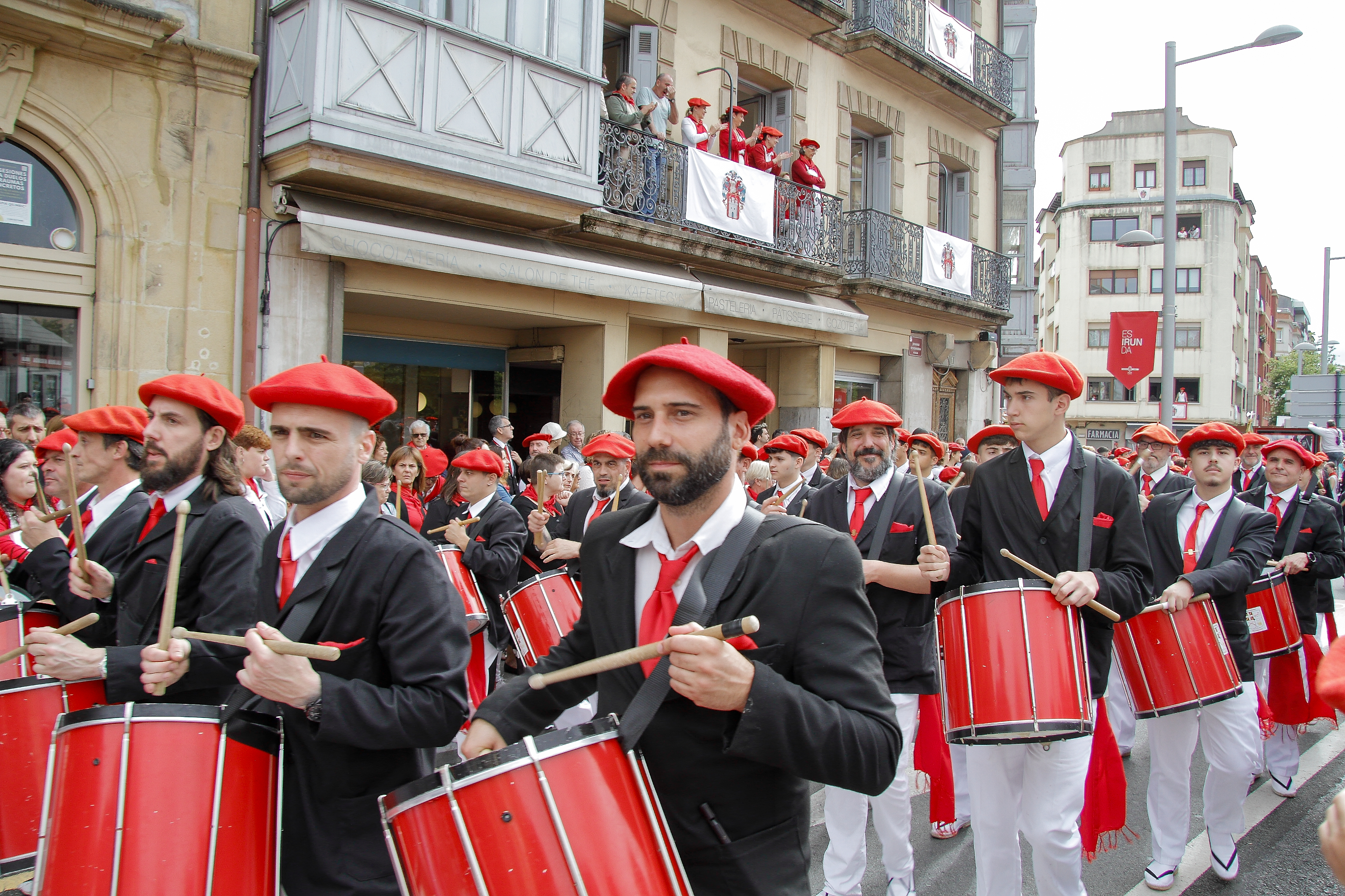 CompañiaBelaskoenea