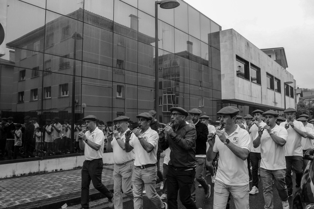 COMPAÑIABELASKOENEA_TXIRIBITOS